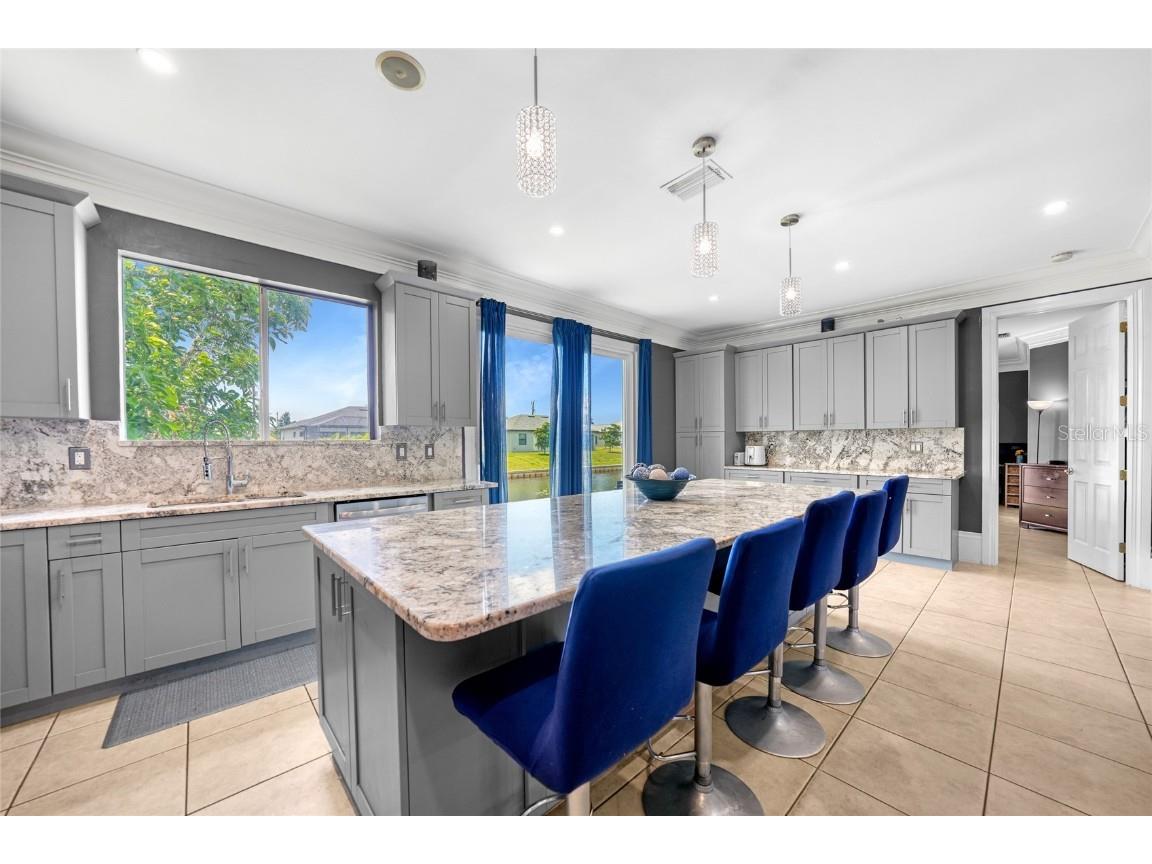 118 SW 21st Terrace Cape Coral FL 33991 C7511888 image10