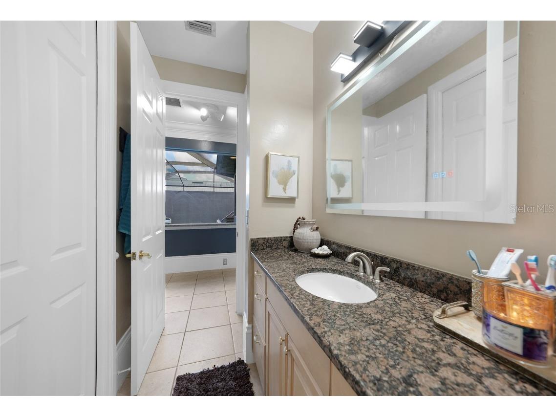 118 SW 21st Terrace Cape Coral FL 33991 C7511888 image24