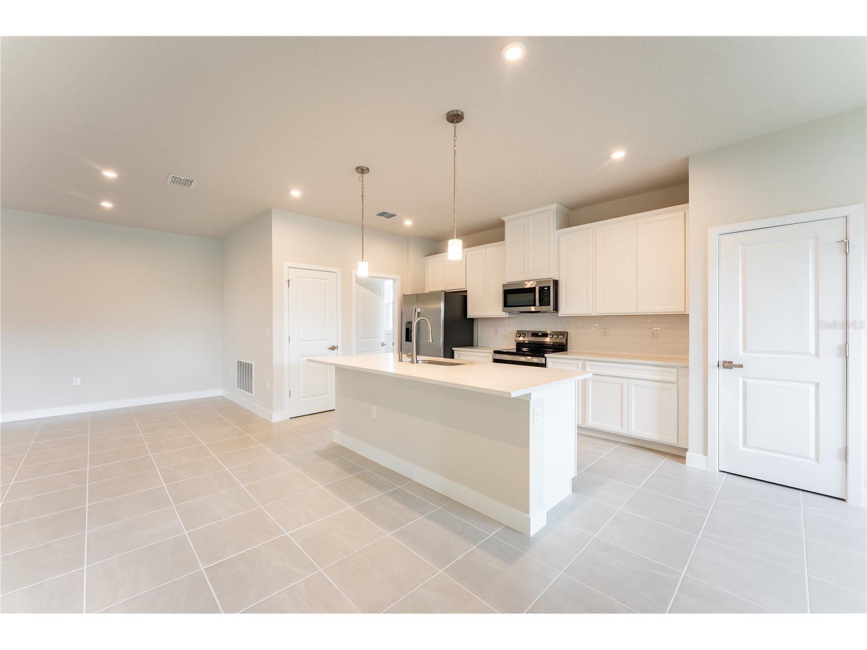 118 Venetian Palms Boulevard New Smyrna Beach FL 32168 W7877253 image9