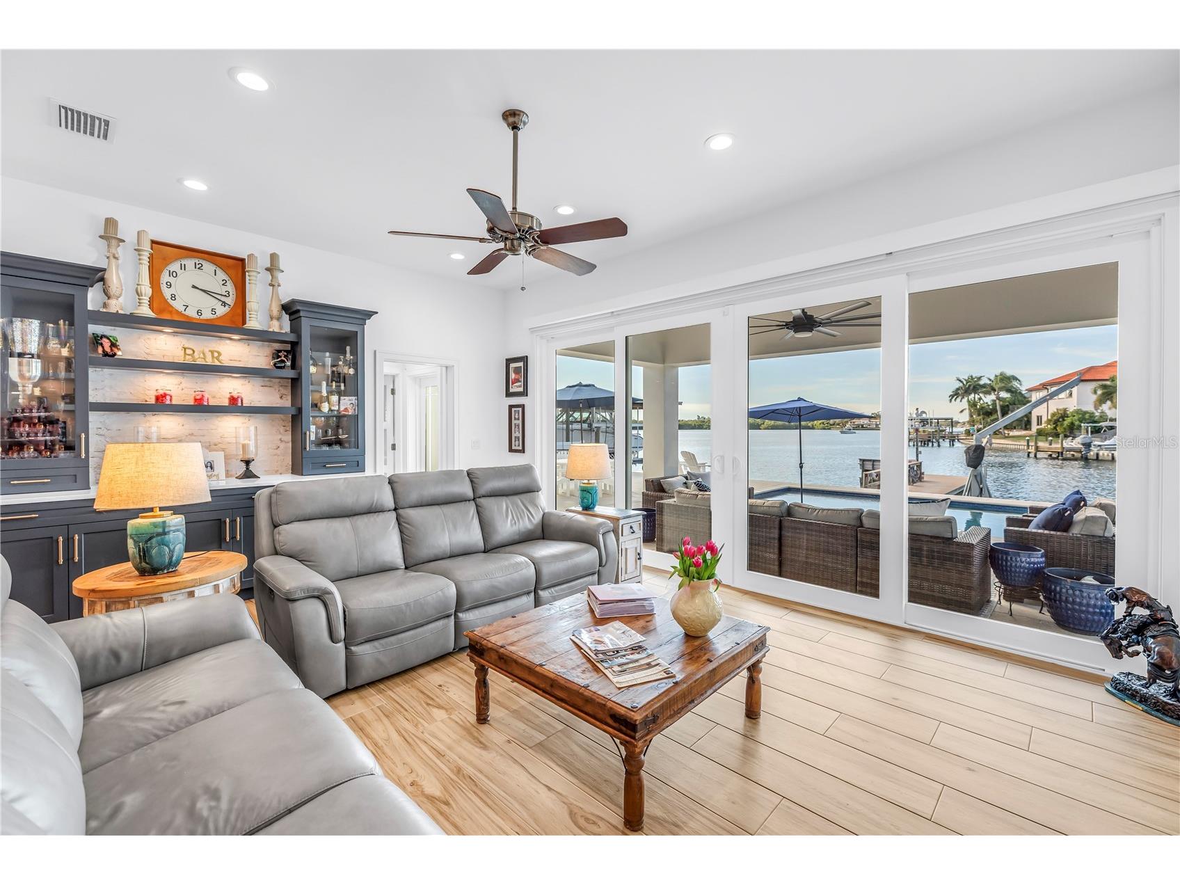 1180 Cordova Boulevard NE Saint Petersburg FL 33704 TB8463331 image12