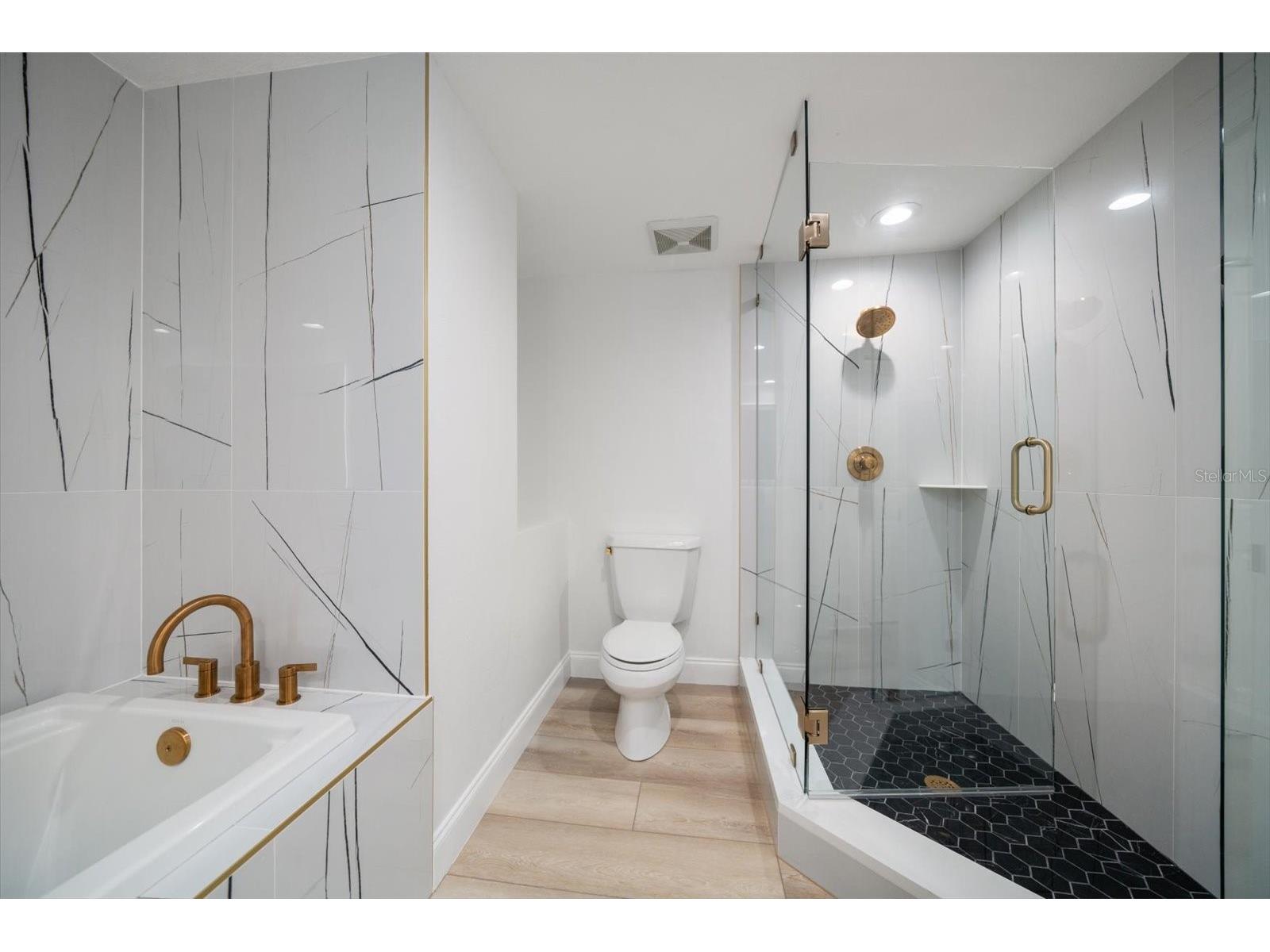 1180 Gulf Blvd #504 Clearwater Beach FL 33767 TB8489738 image17