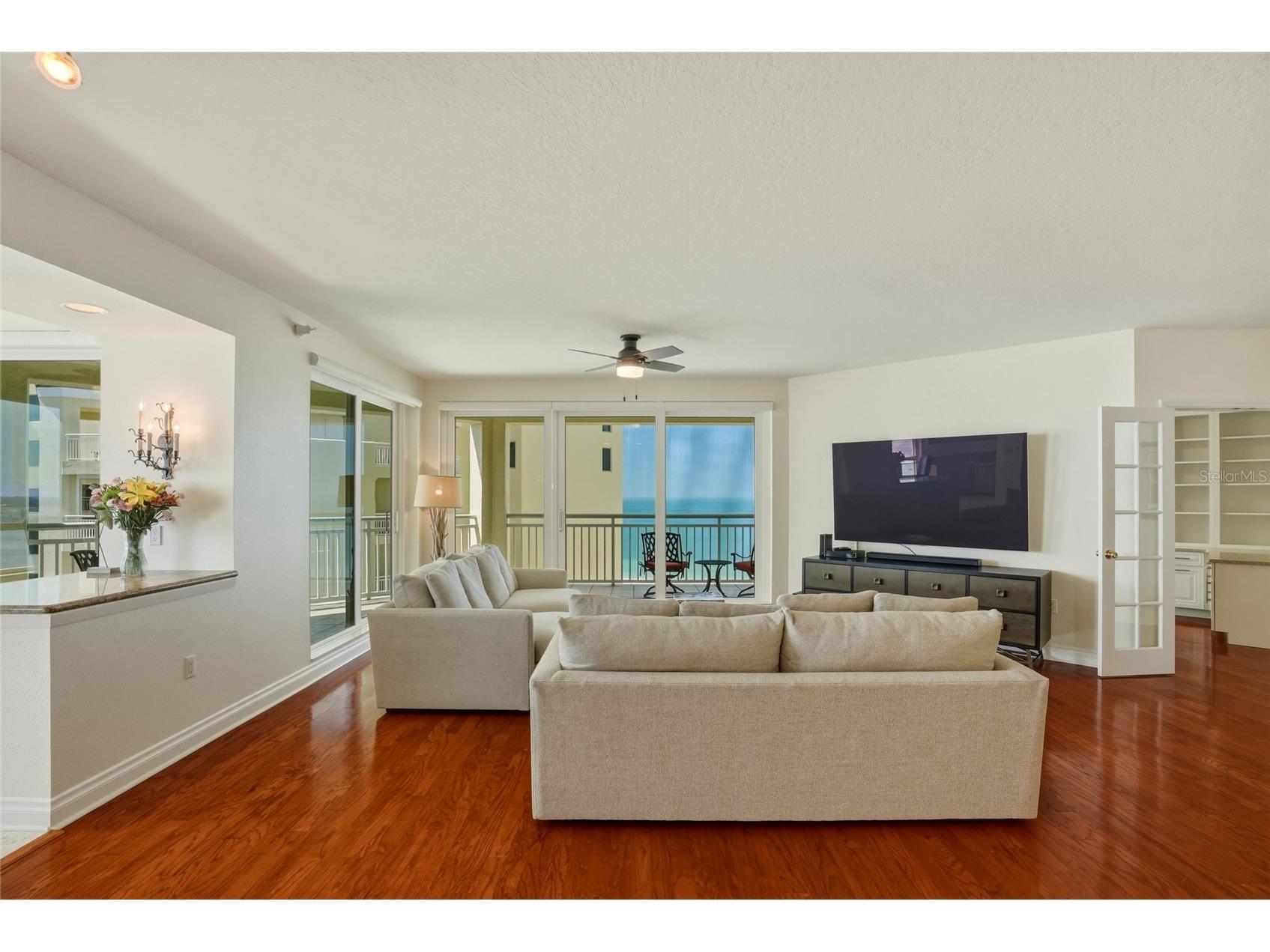 1180 Gulf Boulevard #1805 Clearwater Beach FL 33767 TB8484165 image4