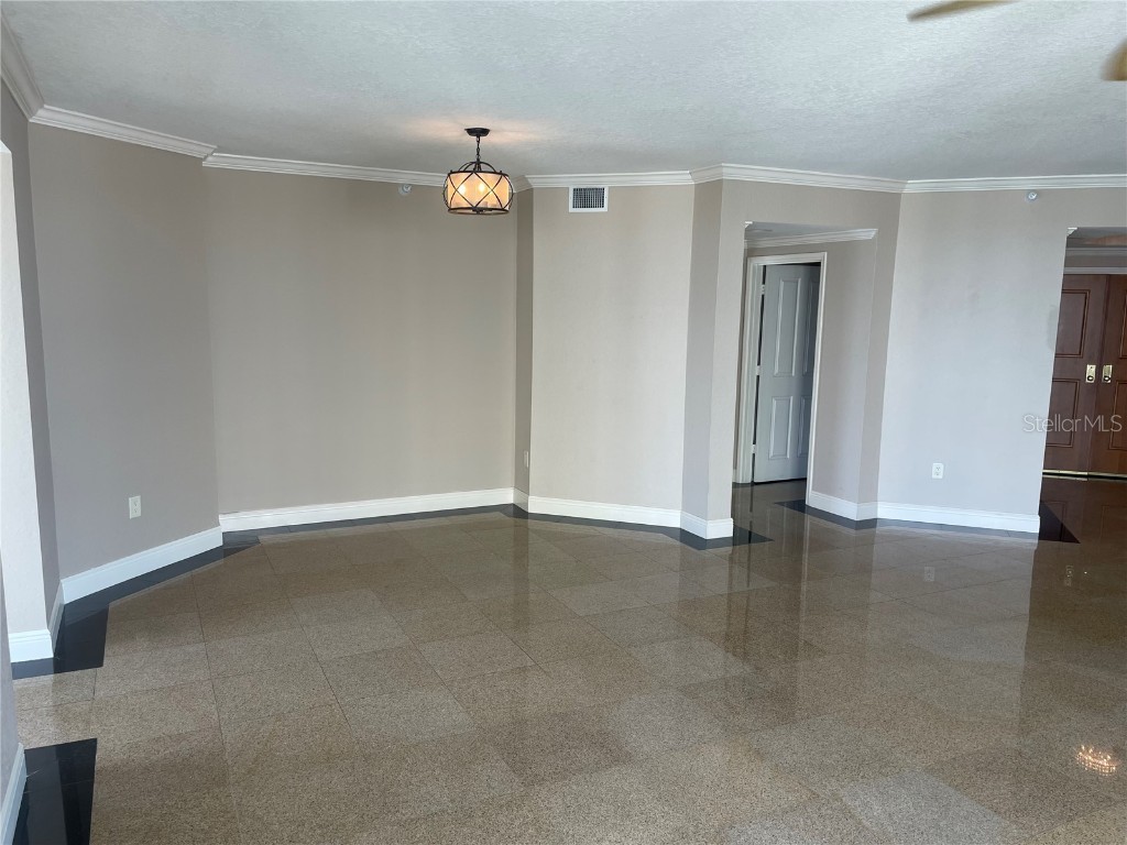 1180 Gulf Boulevard #1906 Clearwater Beach FL 33767 TB8434672 image4