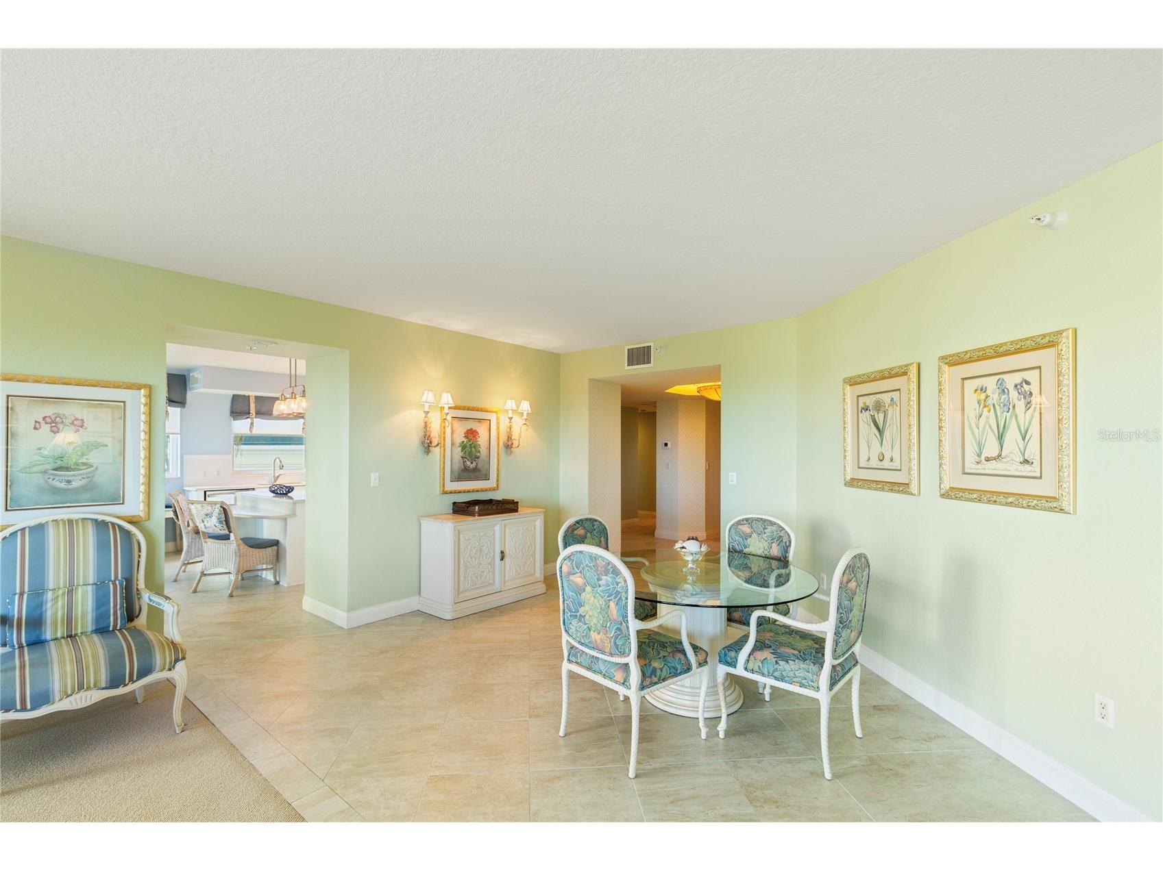 1180 Gulf Boulevard #202 Clearwater Beach FL 33767 TB8471600 image17