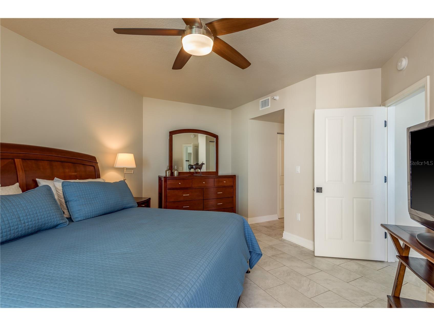 1180 Gulf Boulevard #704 Clearwater Beach FL 33767 TB8463375 image16