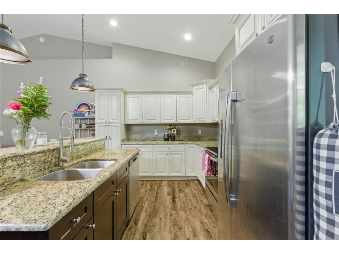 1180 Hough Street Bell FL 32619 GC530808 image4