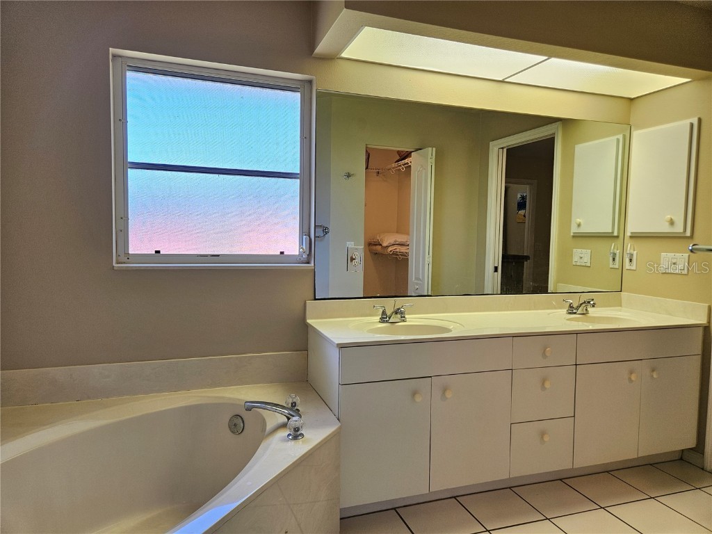 1180 Palmetto Drive Venice FL 34293 N6141401 image44