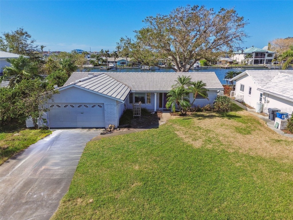 11800 6th Street E Treasure Island FL 33706 - BOCA CIEGA BAY TB8315392 image1