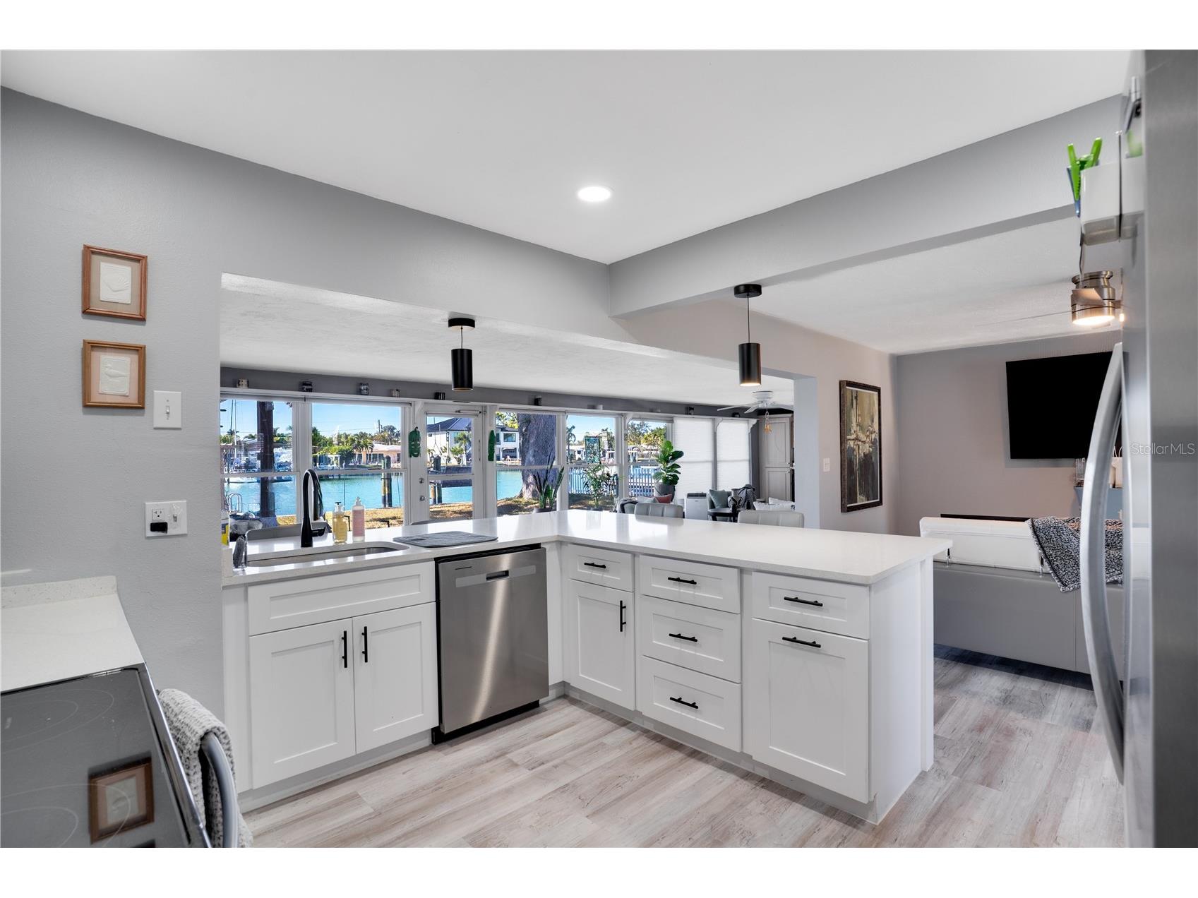 11800 6th Street E Treasure Island FL 33706 TB8474768 image6