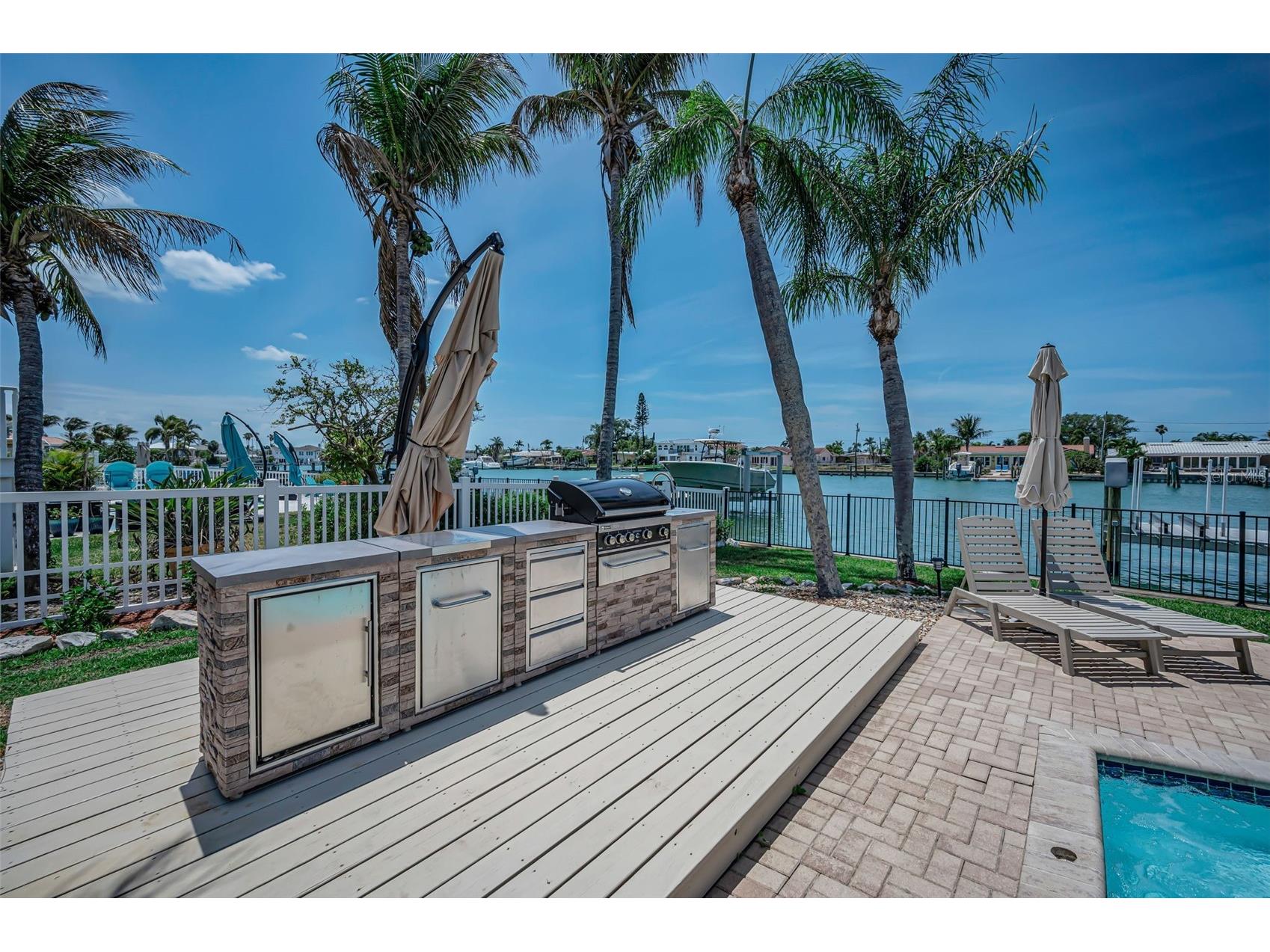 11800 7th Street E Treasure Island FL 33706 - BOCA CIEGA BAY TB8498942 image27