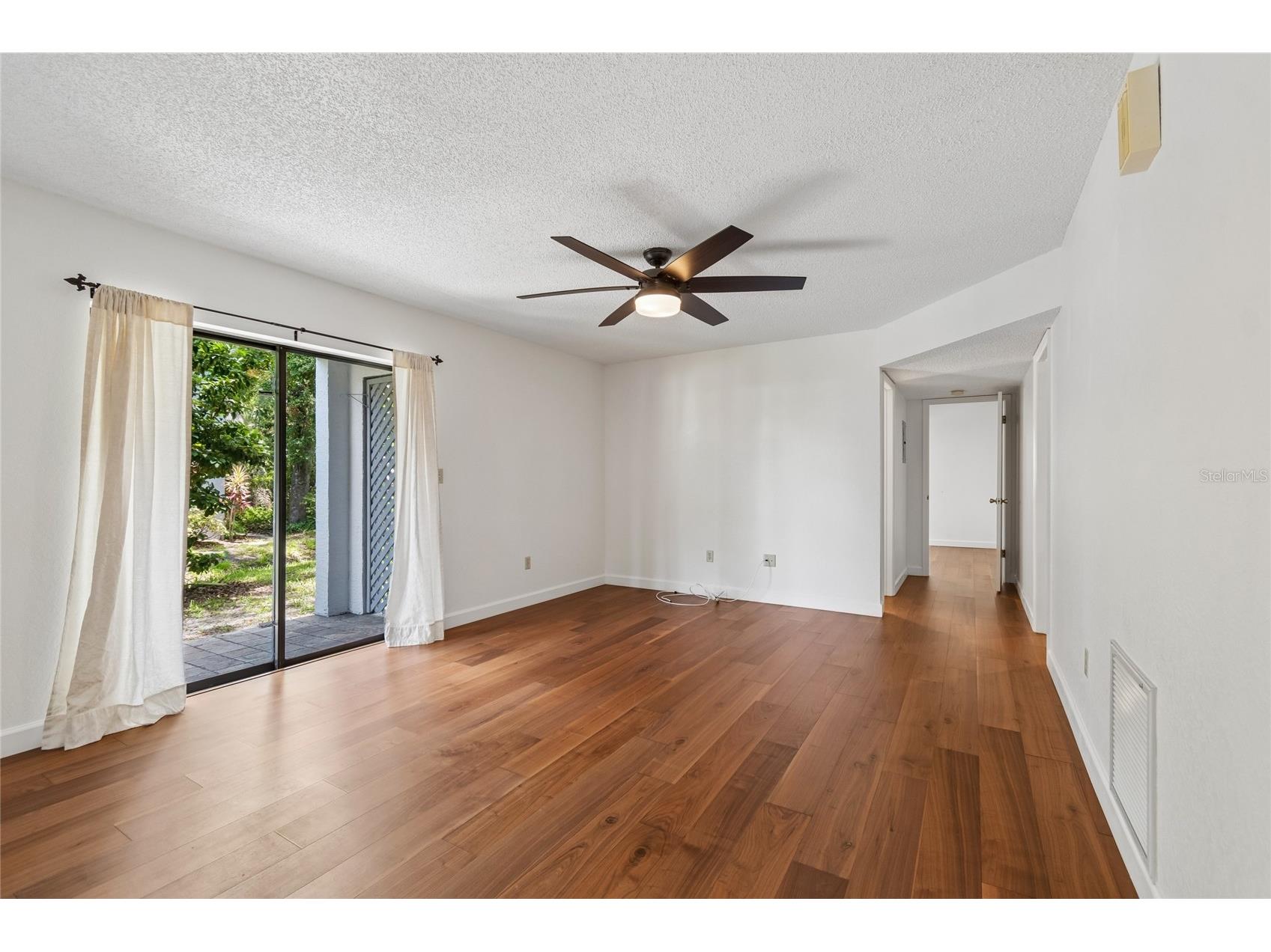 11800 Park Blvd #401 Seminole FL 33772 TB8524093 image12