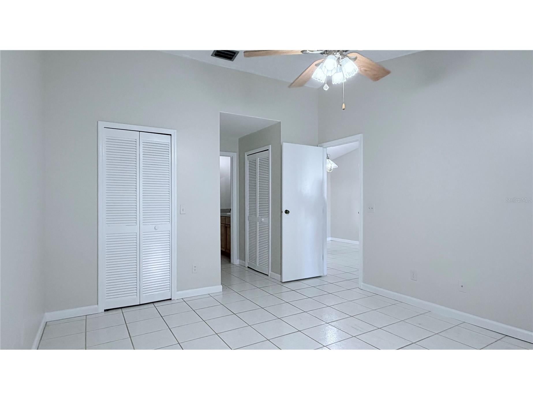 11803 Classic Lake Way Tampa FL 33635 TB8519715 image22