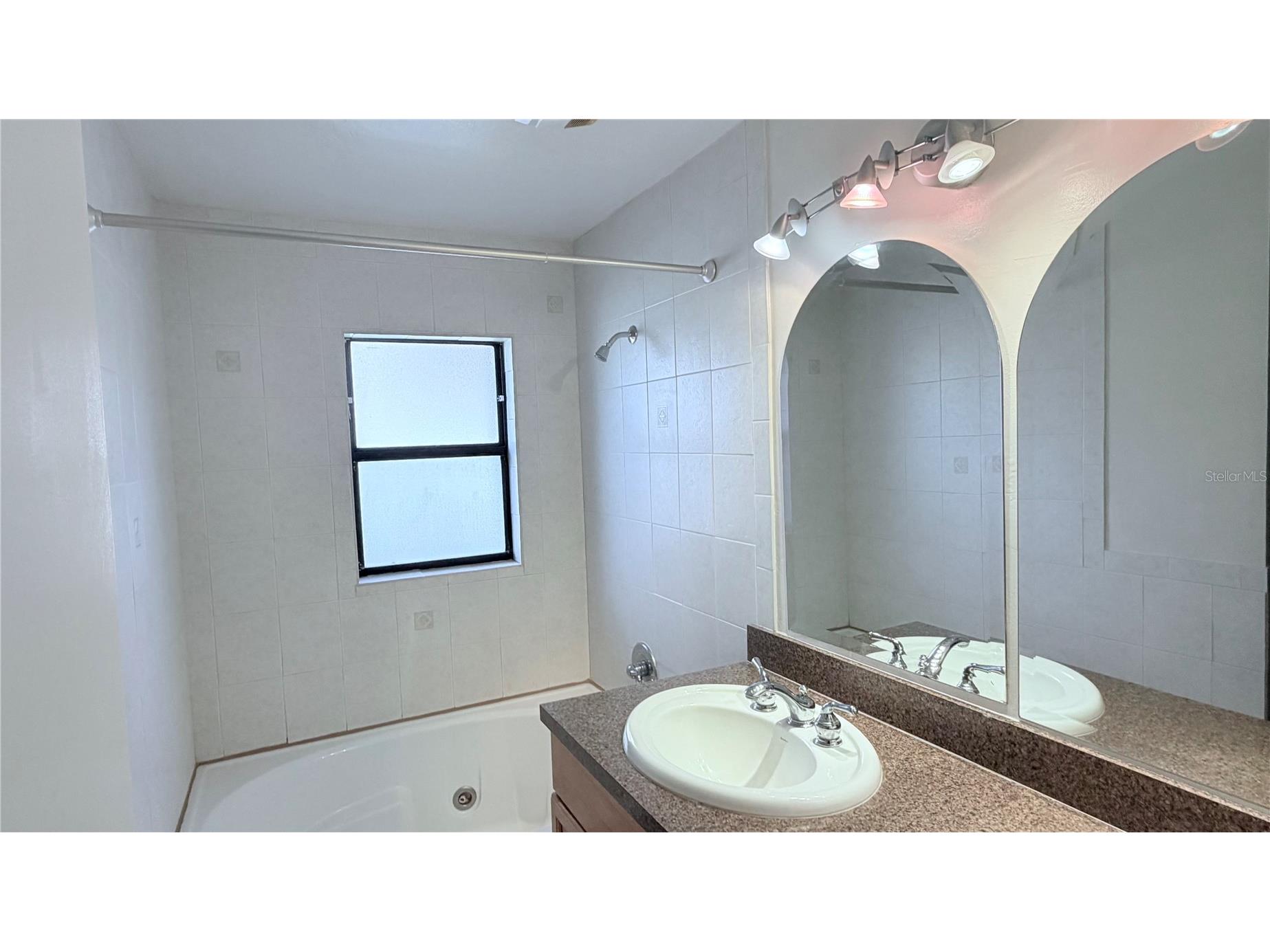 11803 Classic Lake Way Tampa FL 33635 TB8519715 image39