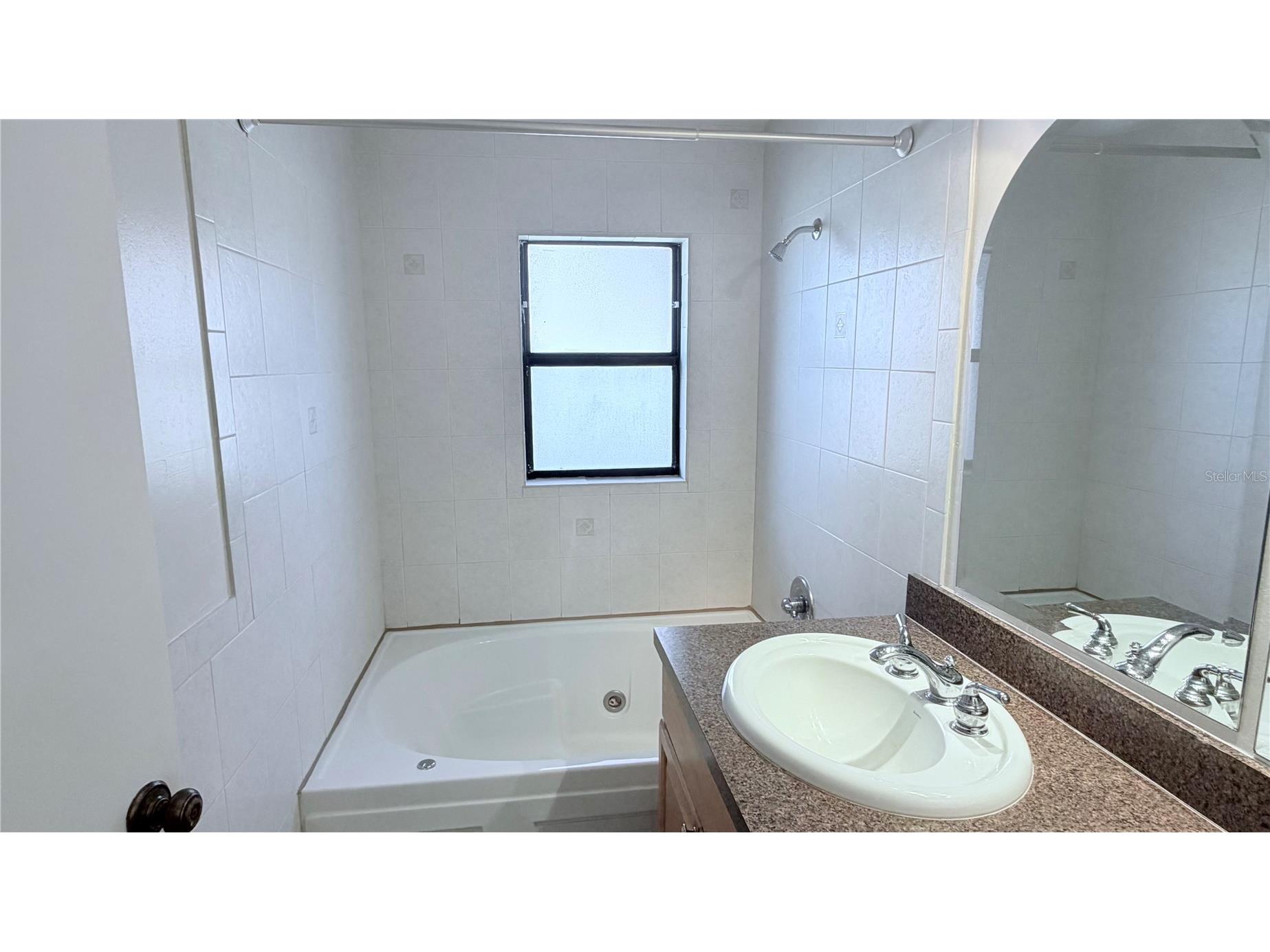 11803 Classic Lake Way Tampa FL 33635 TB8519715 image40