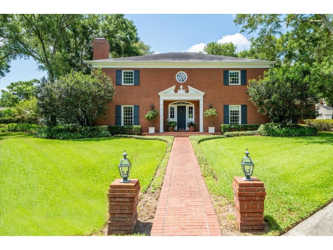 11806 Willow Point Way Tampa FL 33618 TB8347772 image1