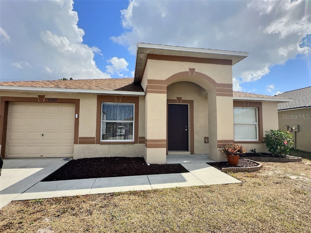 11807 Brenford Crest Drive Riverview FL 33579 T3439892 image1