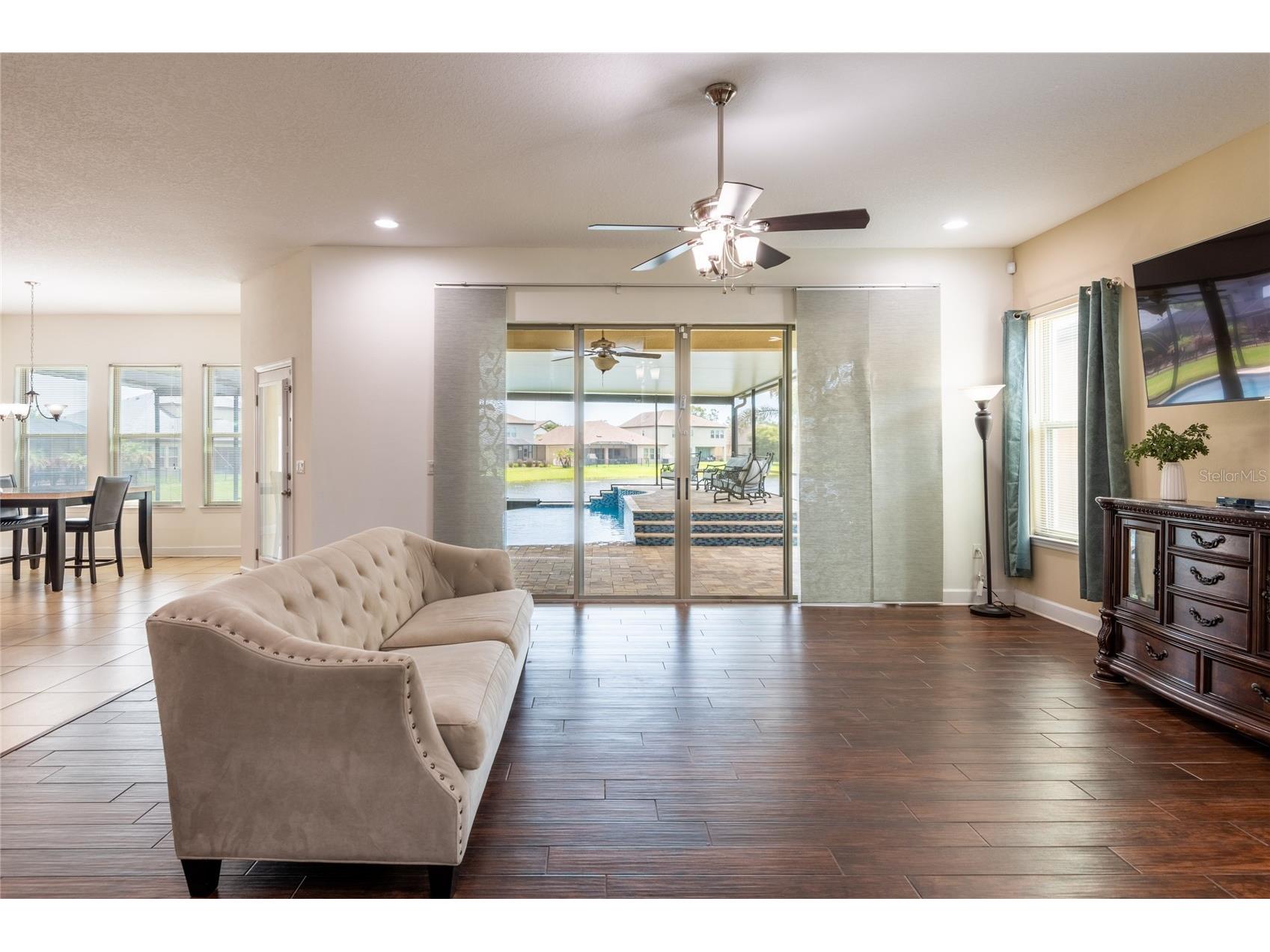 11807 Cross Vine Drive Riverview FL 33579 TB8516685 image16
