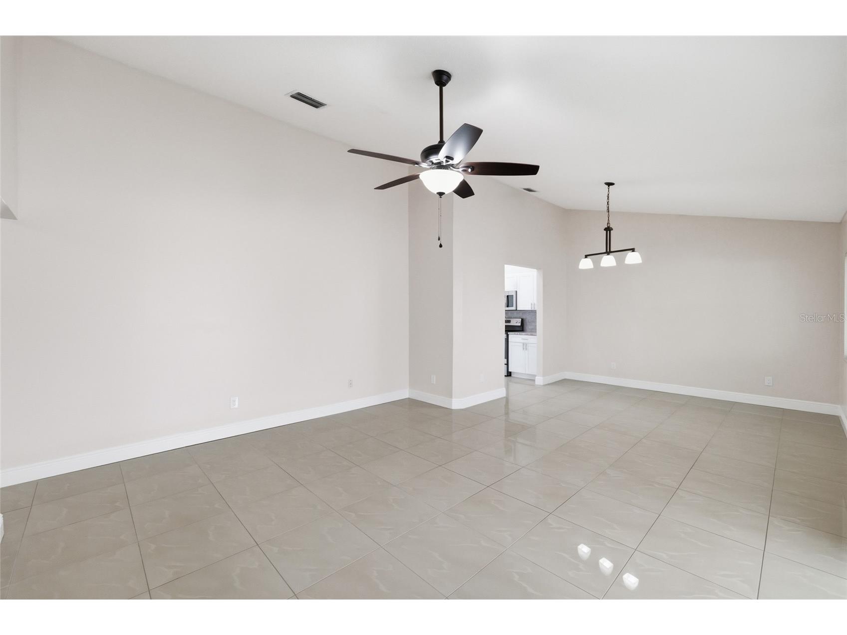 11807 Nicklaus Circle Tampa FL 33624 TB8506009 image4