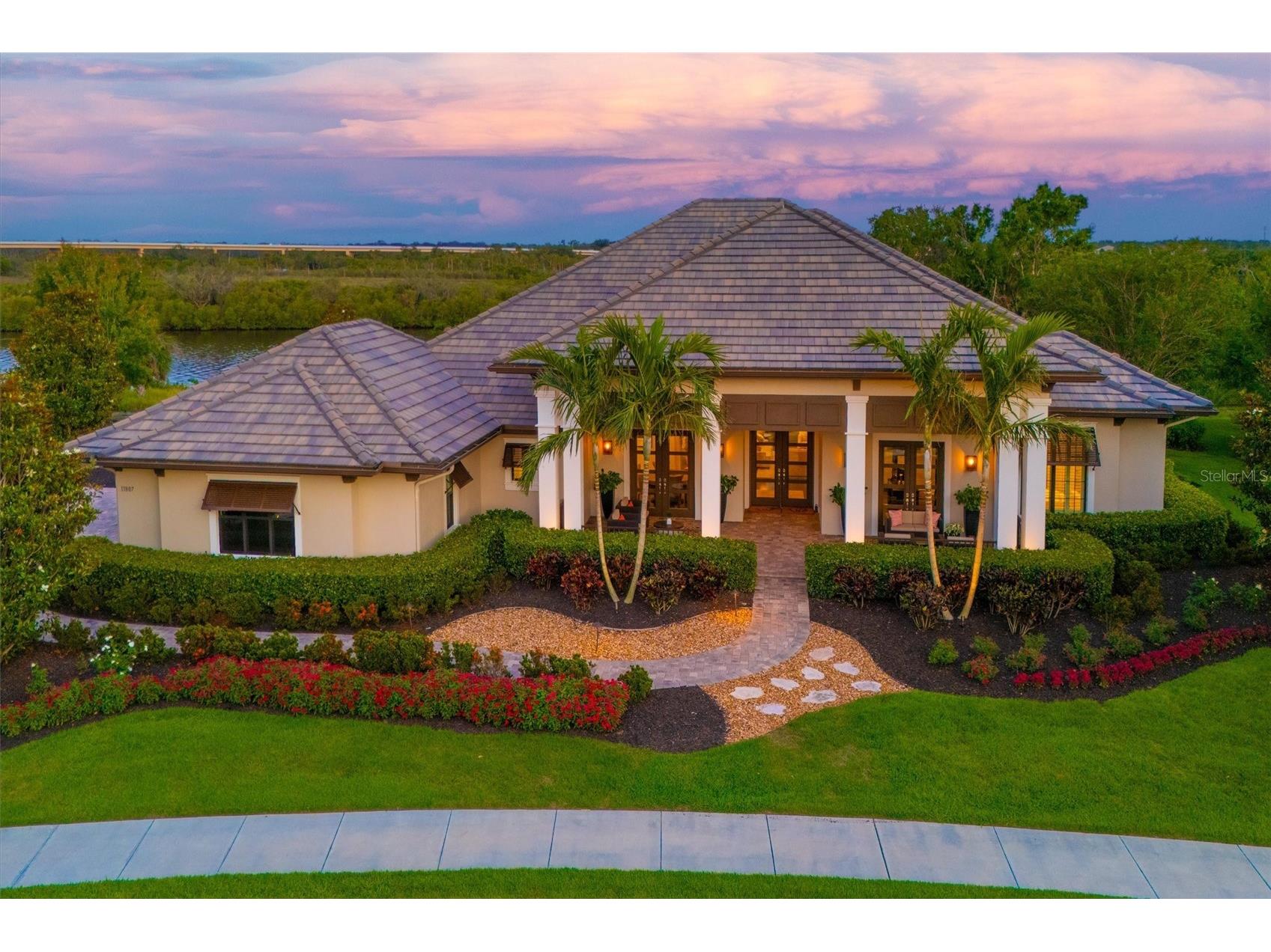 11807 Rive Isle Run Parrish FL 34219 A4678448 image1