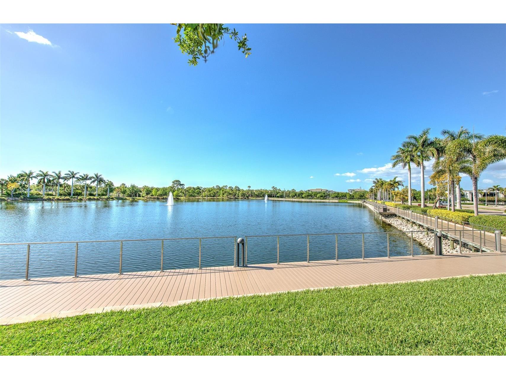 11808 13th Way N Saint Petersburg FL 33716 TB8497600 image41