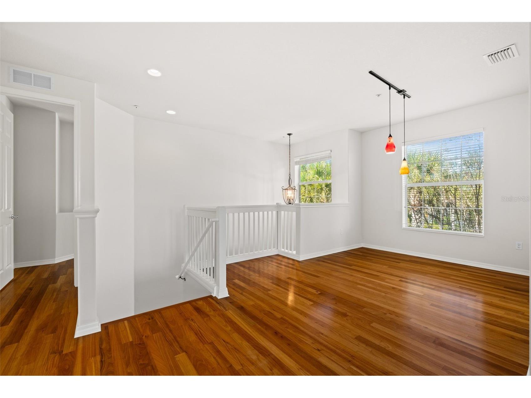 1181 Burgos Drive #406 Sarasota FL 34238 A4680690 image16