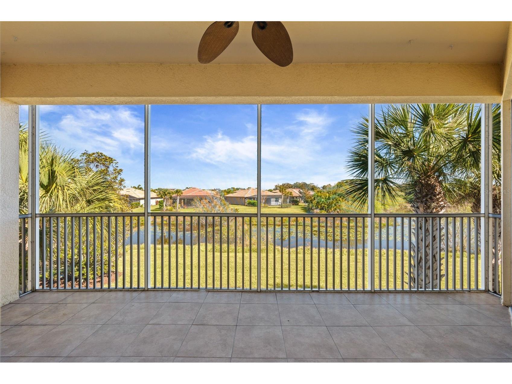 1181 Burgos Drive #406 Sarasota FL 34238 A4680690 image31