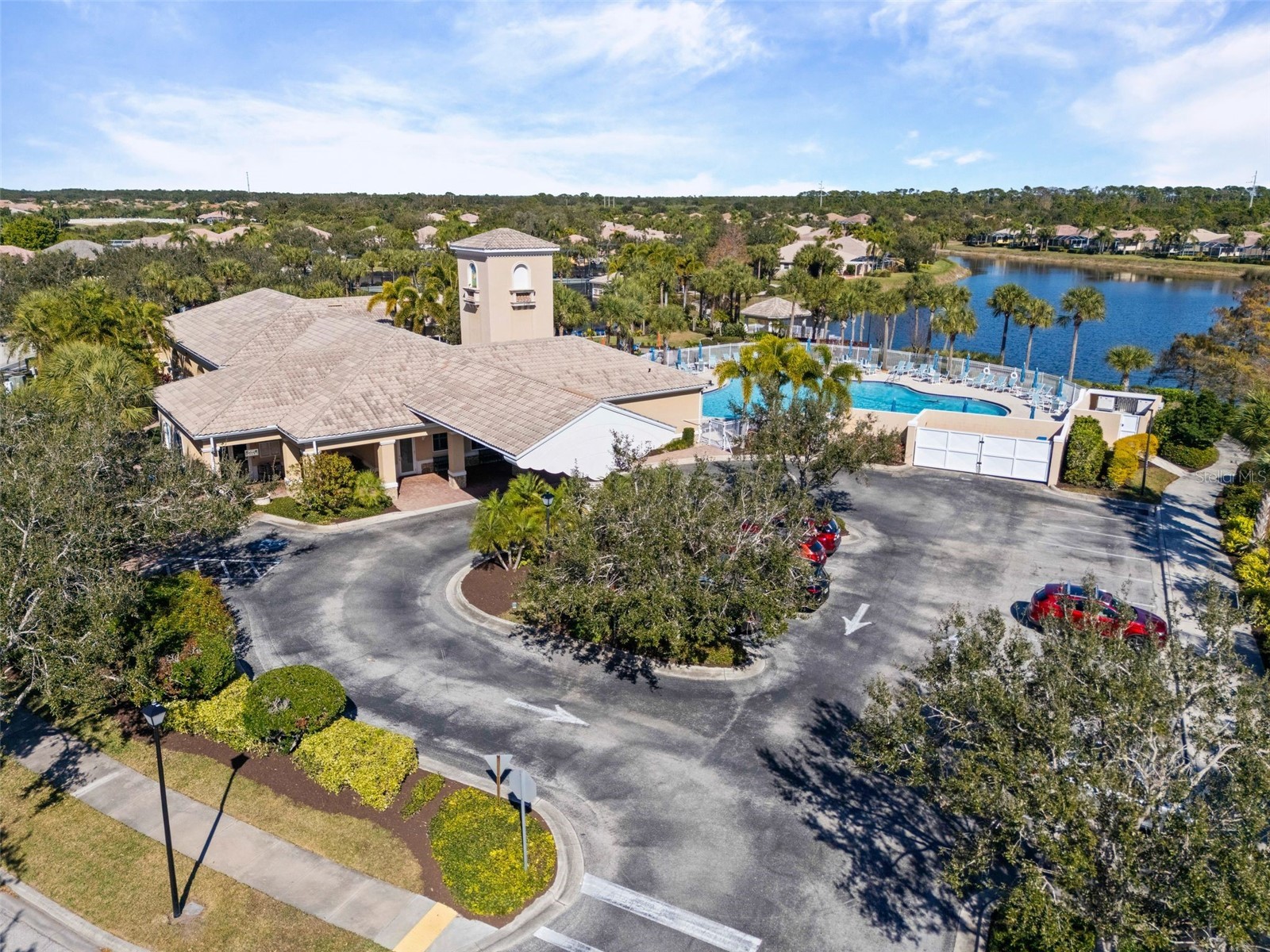 1181 Burgos Drive #406 Sarasota FL 34238 A4680690 image50