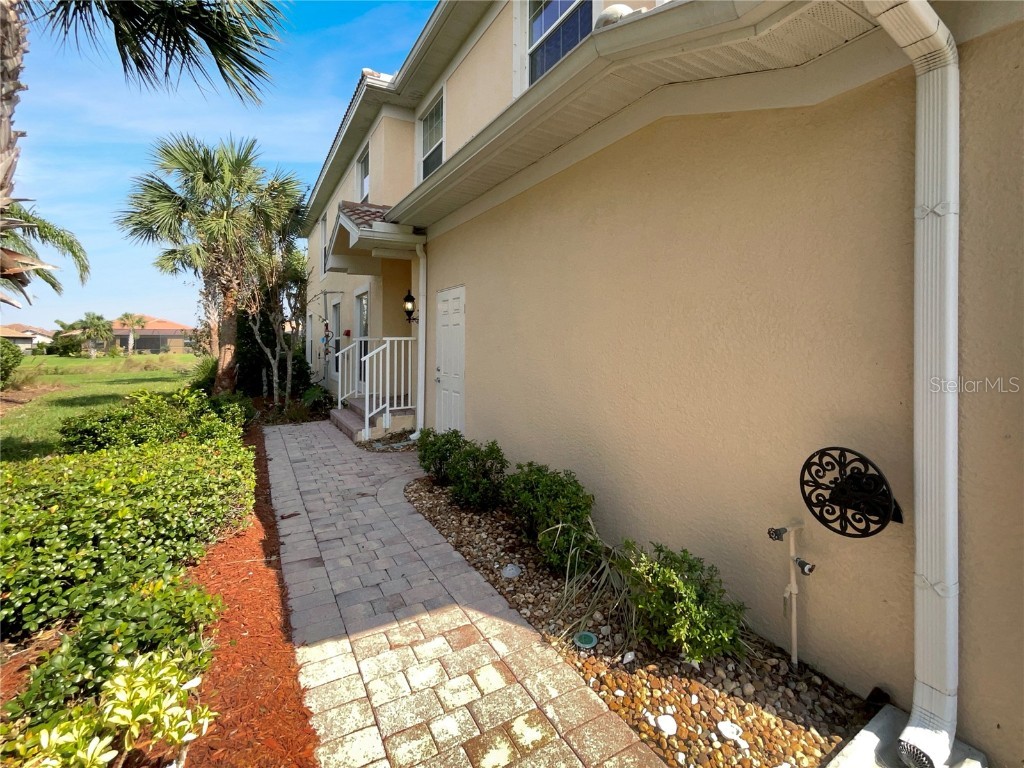 1181 Burgos Drive #406 Sarasota FL 34238 O6292598 image23