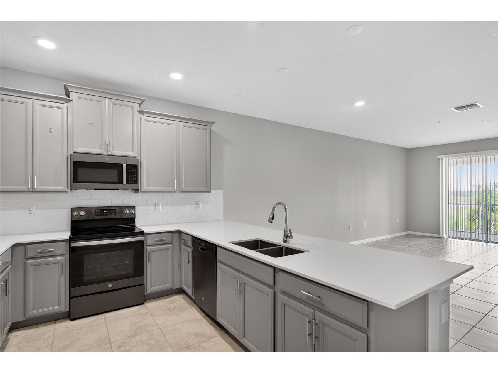 1181 Drop Lane #0 Davenport FL 33896 S5147338 image10