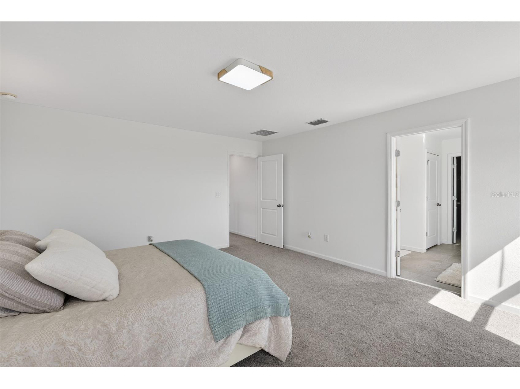 1181 Lakeshore Breeze Place Kissimmee FL 34747 O6399978 image28