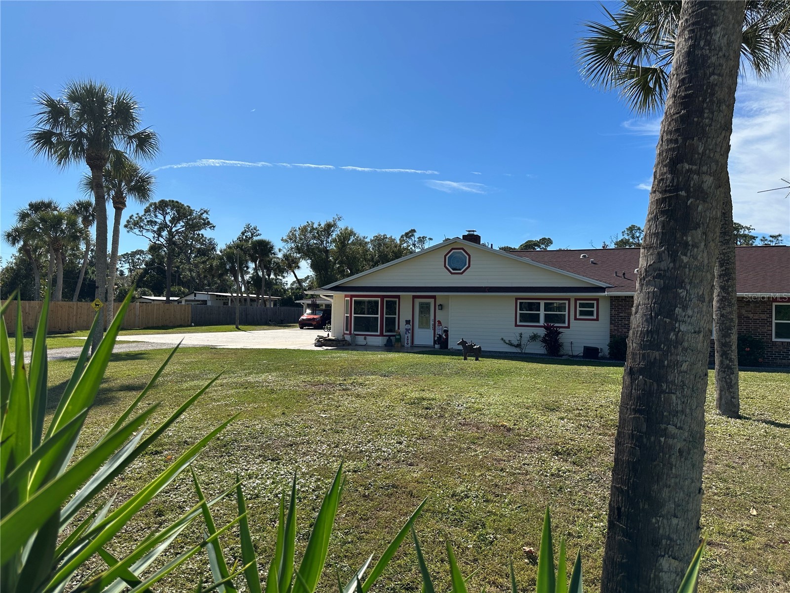 1181 Larchmont Drive Englewood FL 34223 N6142011 image1