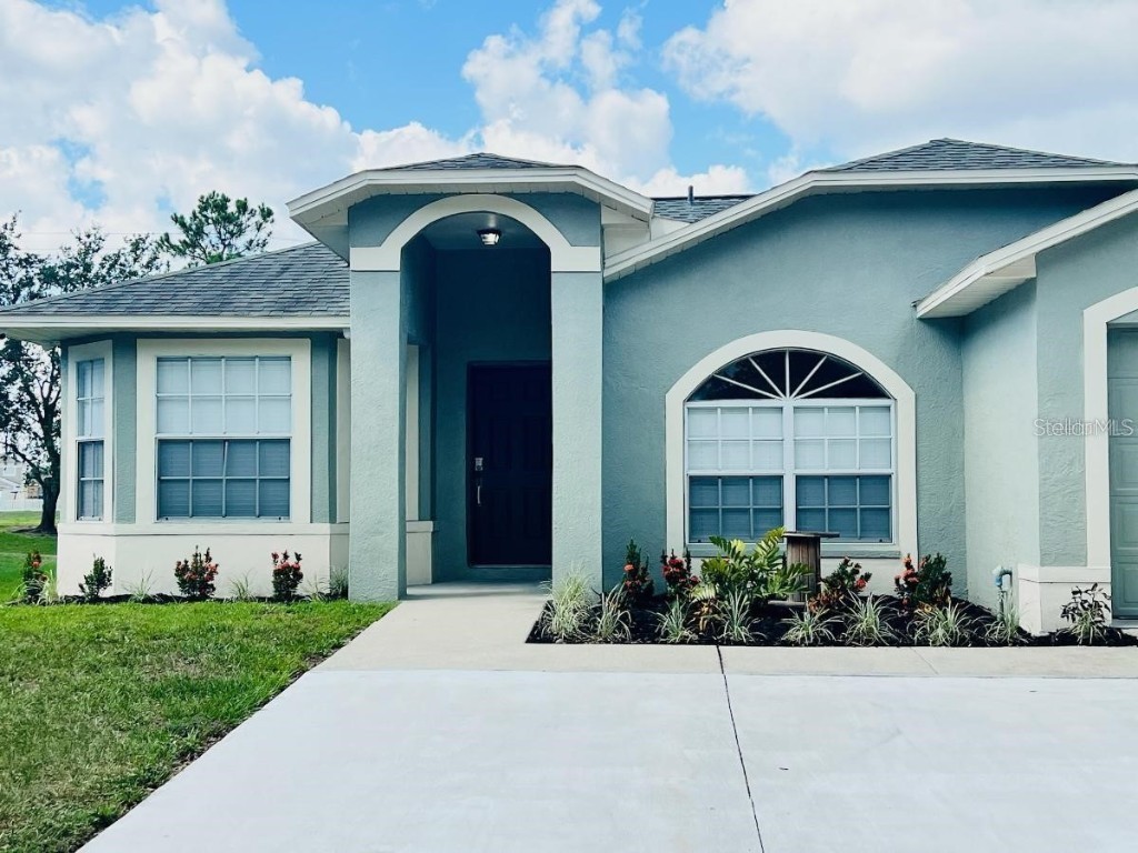 11810 Lark Song Loop Riverview FL 33579 O6186279 image1