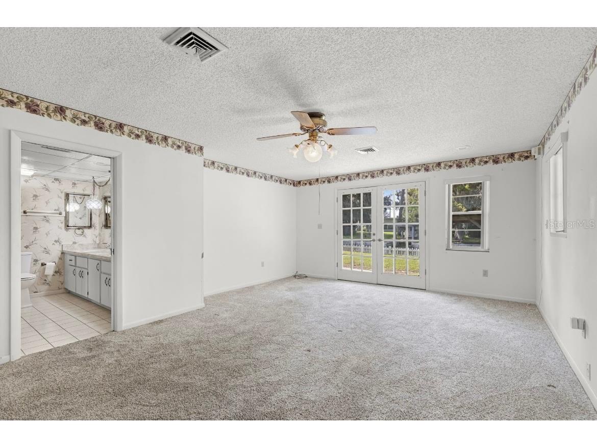 11812 Watts Court Tavares FL 32778 - LAKE HARRIS AND LAKE EUSTICE G5097737 image13