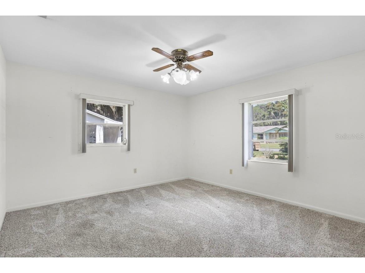 11812 Watts Court Tavares FL 32778 - LAKE HARRIS AND LAKE EUSTICE G5097737 image16
