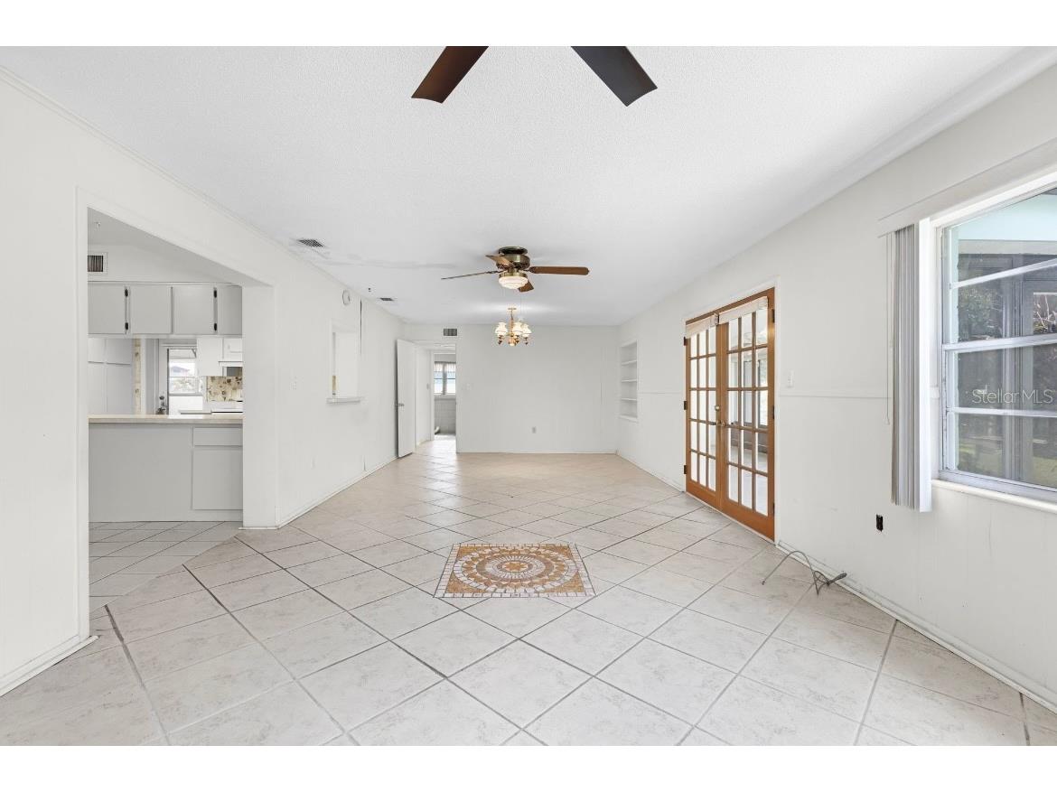 11812 Watts Court Tavares FL 32778 - LAKE HARRIS AND LAKE EUSTICE G5097737 image9