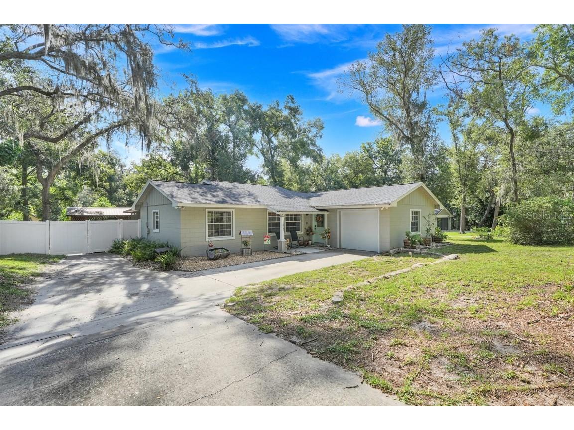 11817 Oswalt Road Clermont FL 34711 - LAKE LOUISA G5101017 image1