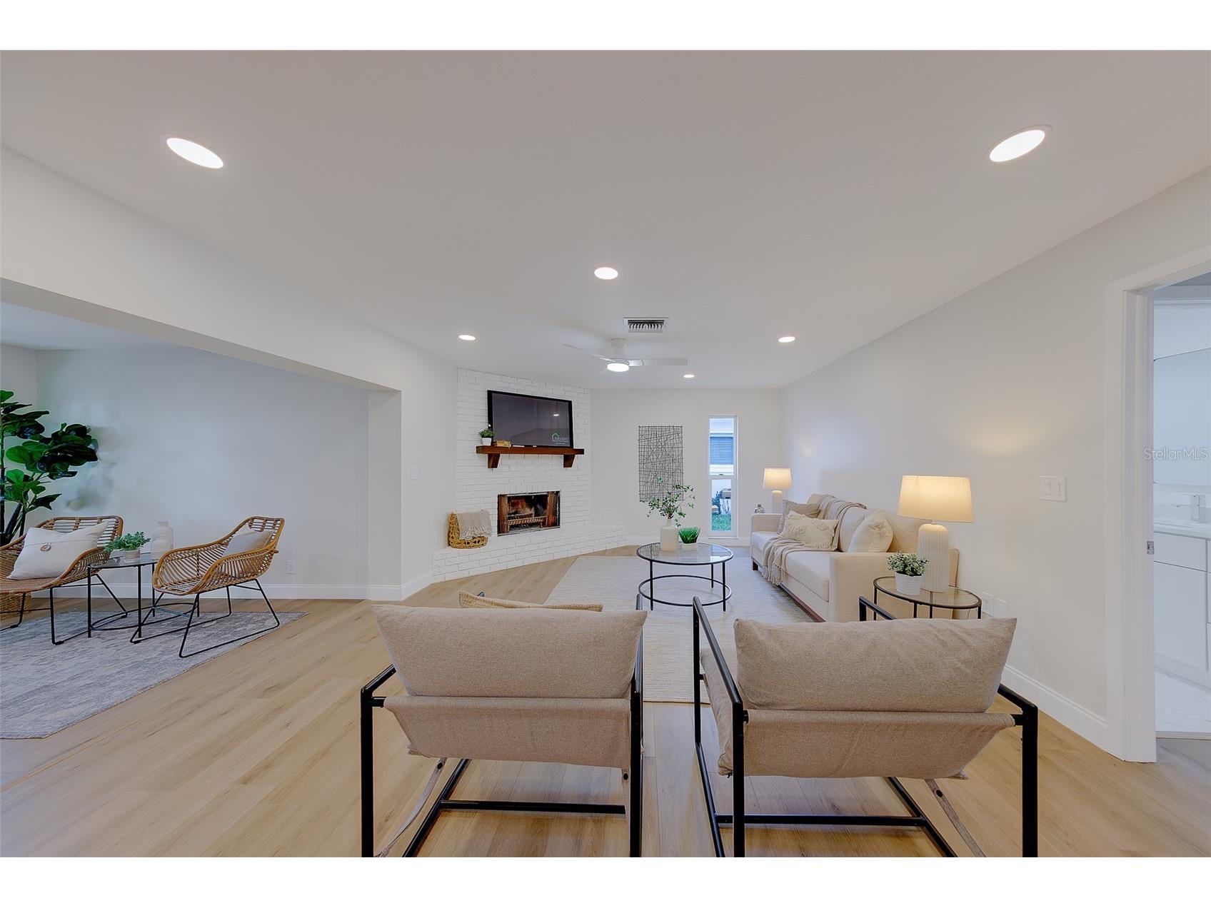 11818 69th Way Largo FL 33773 TB8510695 image4