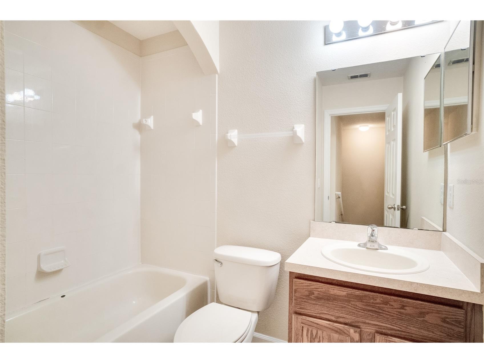 11818 Deer Path Way Orlando FL 32832 O6394123 image19