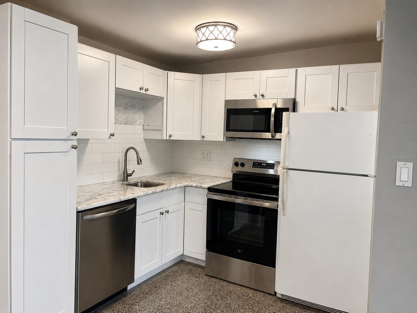 11819 104th Street Largo FL 33773 TB8520702 image3