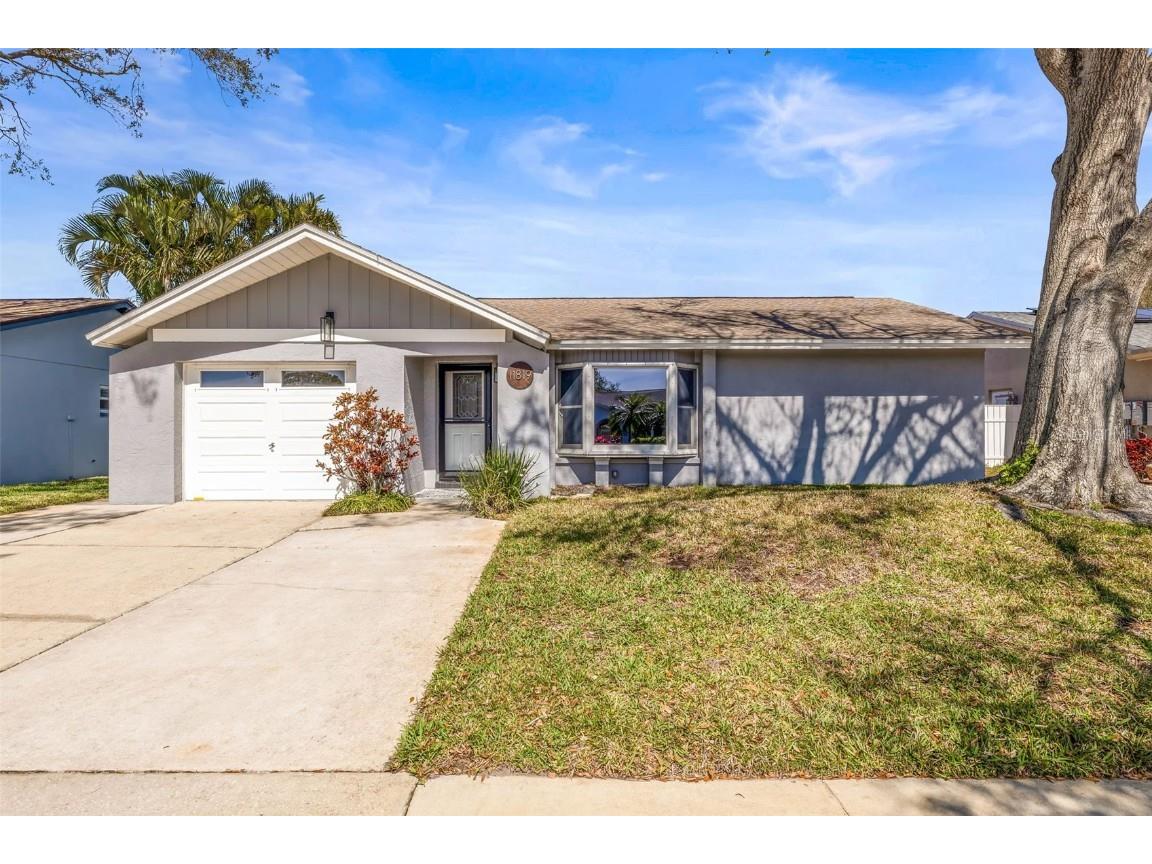 11819 109th Court Seminole FL 33778 TB8354576 image1