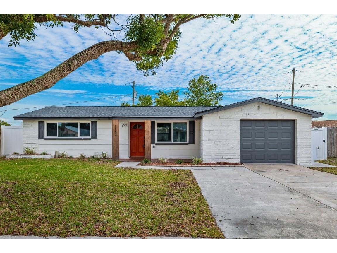 1182 Fernwood Drive Holiday FL 34690 W7860678 image1