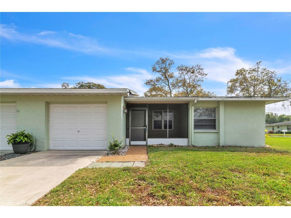 1182 Orange Tree Circle E #C Palm Harbor FL 34684 U8215144 image1