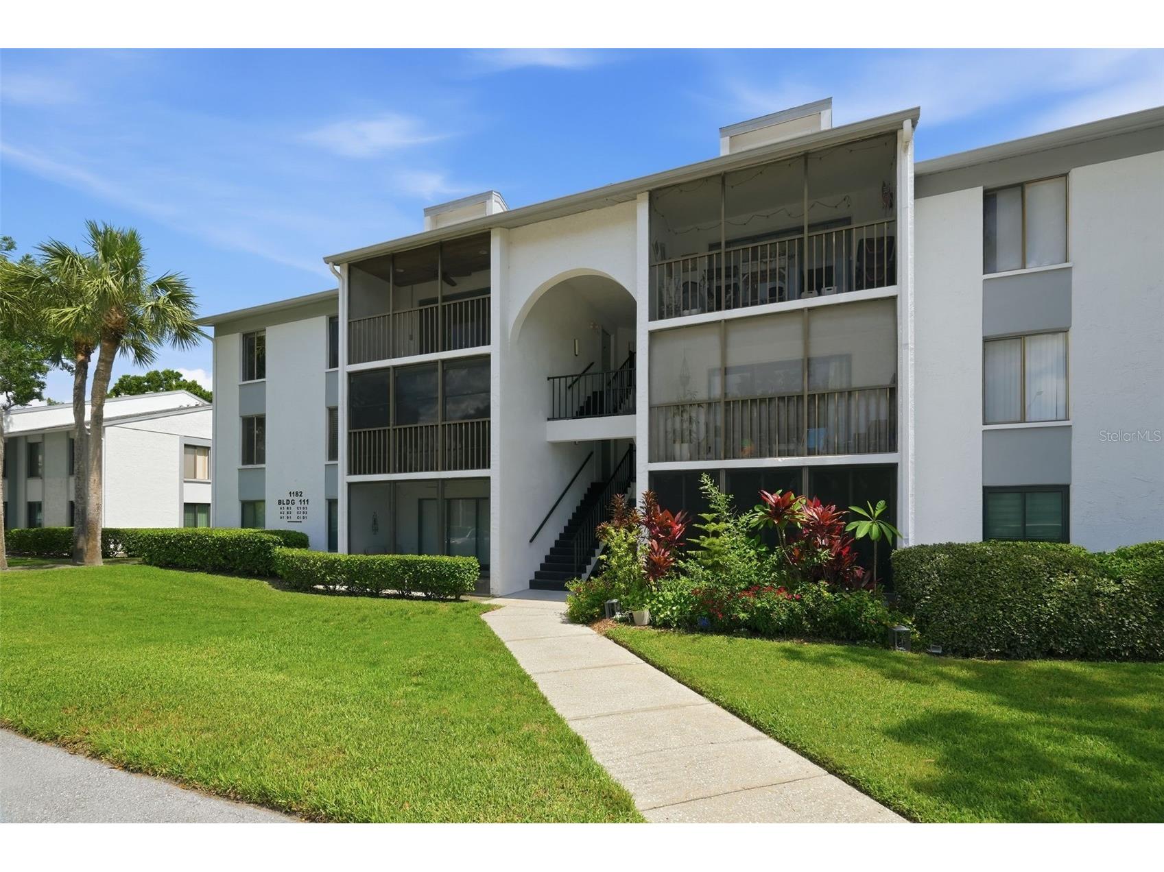 1182 Pine Ridge Circle W #A3 Tarpon Springs FL 34688 TB8526008 image1