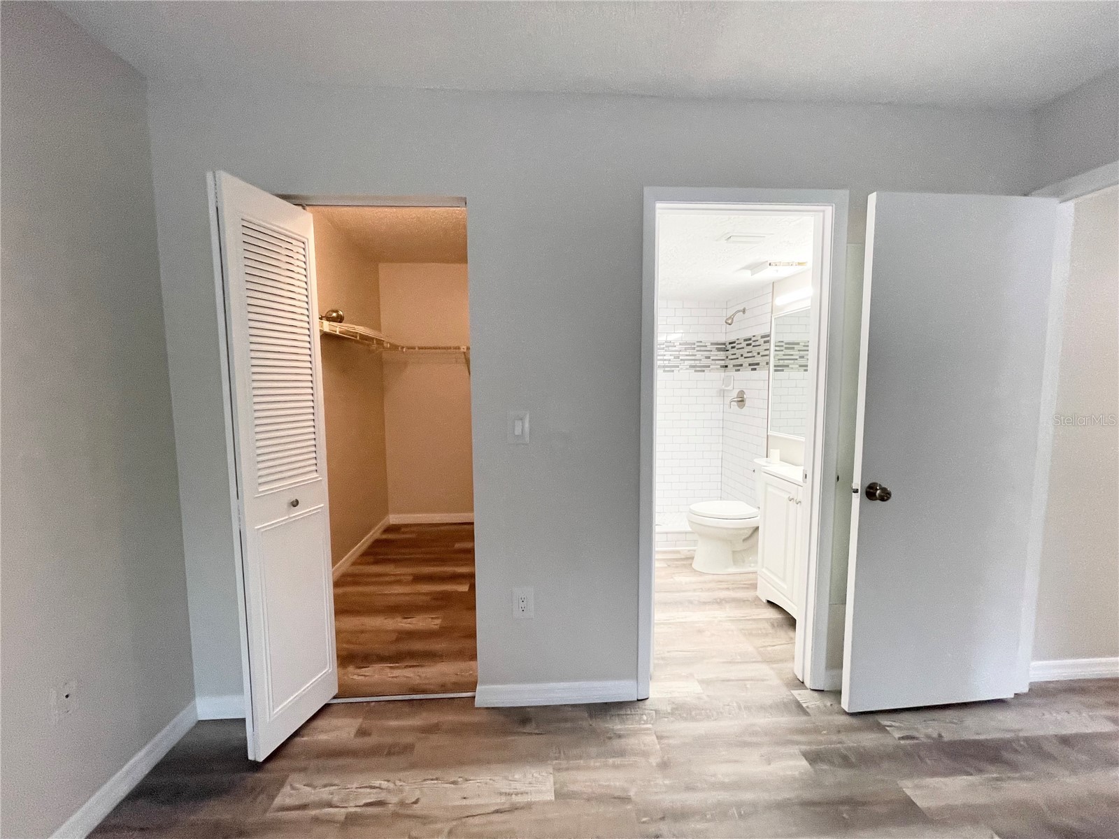 1182 Pine Ridge Circle W #C-2 Tarpon Springs FL 34688 W7886265 image20