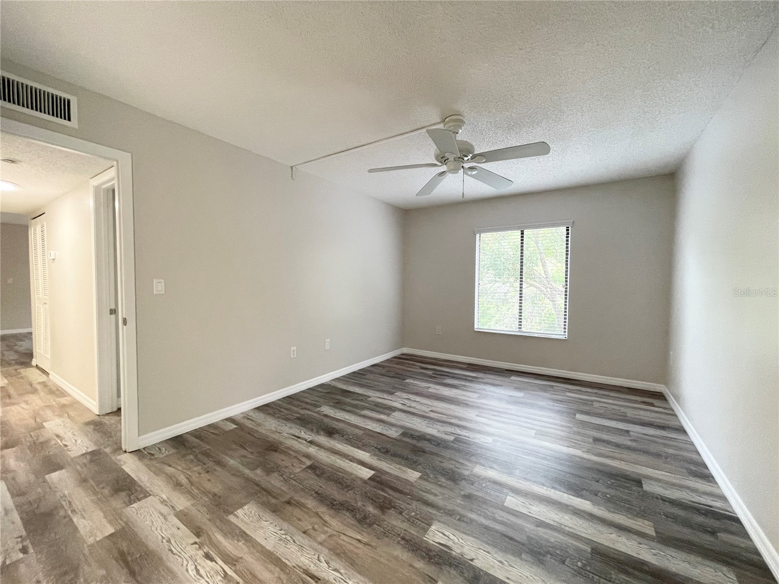 1182 Pine Ridge Circle W #C-2 Tarpon Springs FL 34688 W7886265 image22