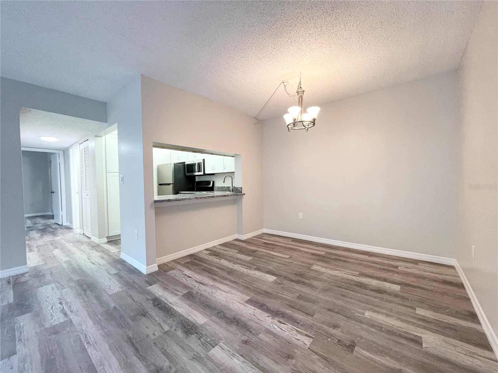 1182 Pine Ridge Circle W #C-2 Tarpon Springs FL 34688 W7886265 image4