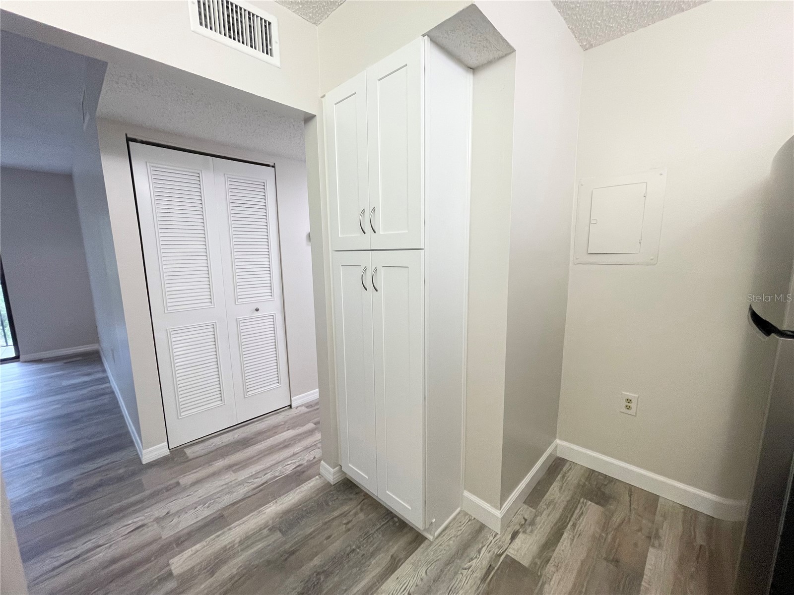 1182 Pine Ridge Circle W #C-2 Tarpon Springs FL 34688 W7886265 image7