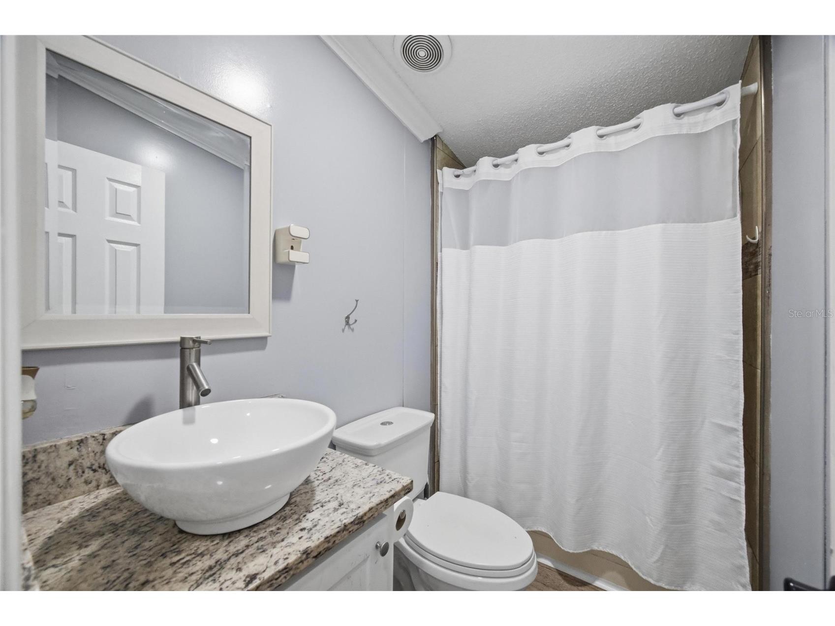 11821 Grovewood Avenue Thonotosassa FL 33592 TB8505516 image24
