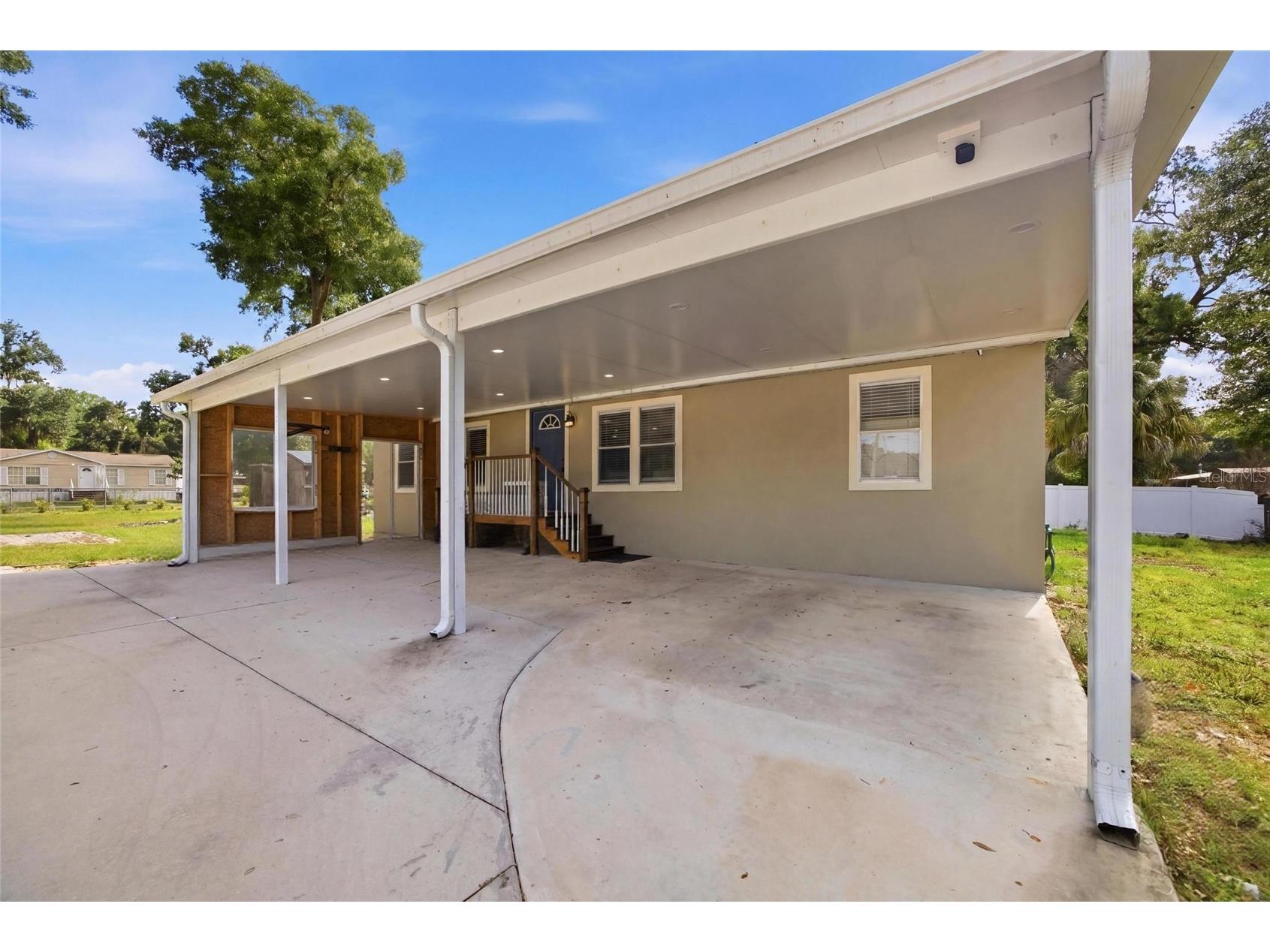 11821 Grovewood Avenue Thonotosassa FL 33592 TB8505516 image3