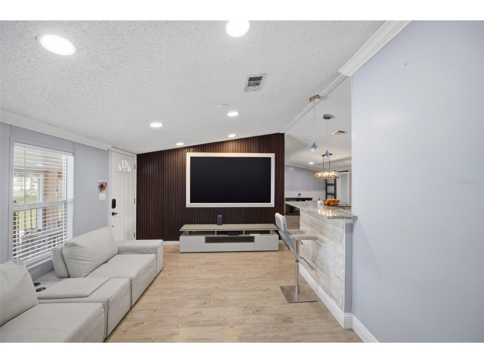 11821 Grovewood Avenue Thonotosassa FL 33592 TB8505516 image5